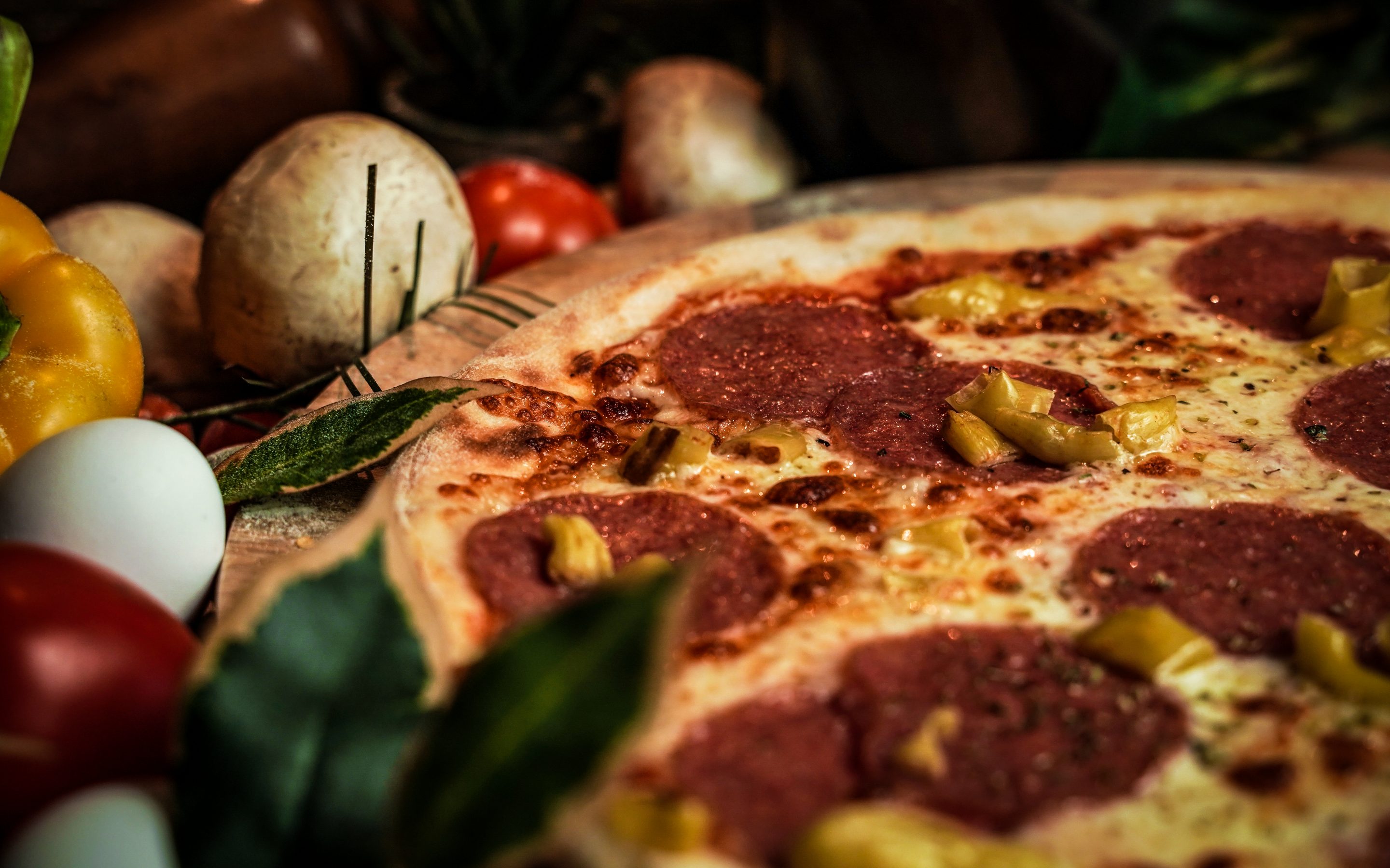 Restaurant Innenbereich mit warmem Licht